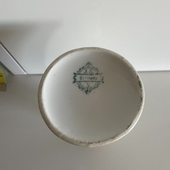 Antique Hand Painted Vases (2) - E (or L) Twyman 1913 and J.S. Germany - Picture 9 of 9